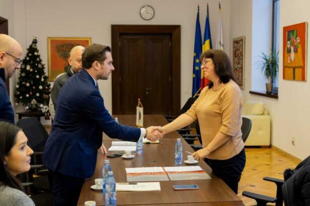 stelian bujduveanu anunta ca blocul din rahova afectat de explozie va fi pus in siguranta pe cheltuiala primariei 6932cb99f343f