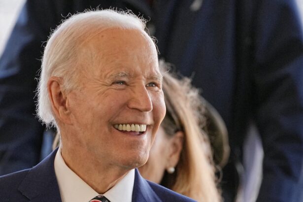 trump claims to void all documents signed by biden citing autopen use 692f92c88bd96