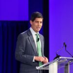 trump demands fed listen to him as he lines up new leader im a smart voice 693c8c8319bbc