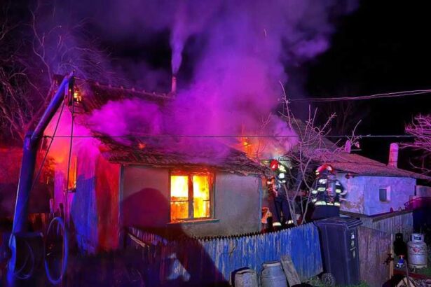 tulcea un barbat a murit in urma unui incendiu izbucnit de la o soba 69537e3e79798