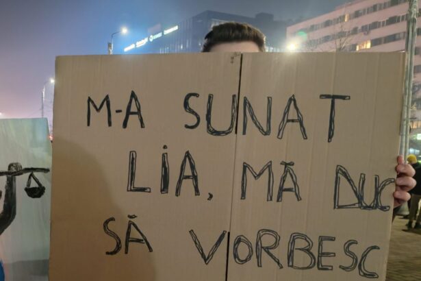 un primar pnl de mare oras unde s a iesit in strada e total contra manifestatiilor in legatura cu justitia si spune ca romanii fac mereu cate o boacana inainte de craciun 693c1d648ee91