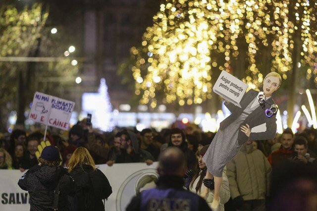 update a cincea seara de proteste in bucuresti si in tara dupa dezvaluirile din ancheta recorder privind sistemul de justitie marsuri in capitala si la cluj napoca foto video 693ef3fa2afdd