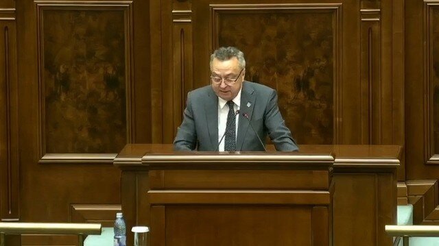 update a inceput in senat dezbaterea motiunii simple aur prahova sub asediu peste 100 000 de romani condamnati la sete si boala sub privirea complice a ministrei mediului diana bu 69401f5c4e386