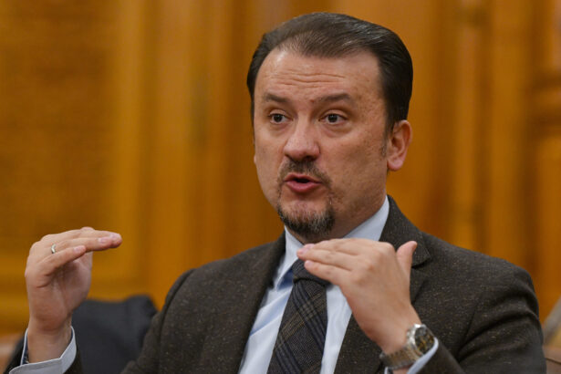 vicepresedintele cna reactioneaza dupa ce presedinta curtii de apel bucuresti a criticat difuzarea documentarului recorder la tvr o tentativa de intimidare a presei 693be96dc4f31