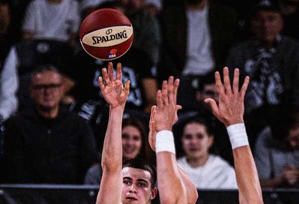 video baschet masculin victorie facila pentru u bt cluj napoca in aba league 6949ae0f03d7a