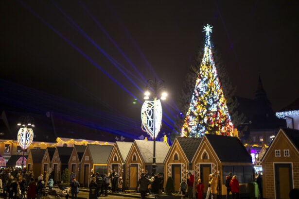 video recomandarile pompierilor pentru un craciun sigur igsu anunta aplicarea unor amenzi de peste 68 milioane lei decembrie 694bb57c692e3