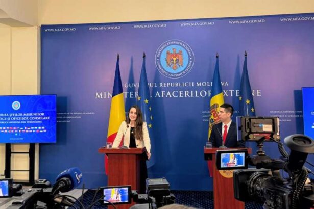 video sefa diplomatiei romane in vizita la chisinau a avut intrevederi cu presedintele premierul si ministrul de externe al republicii moldova 6949b133a9e11