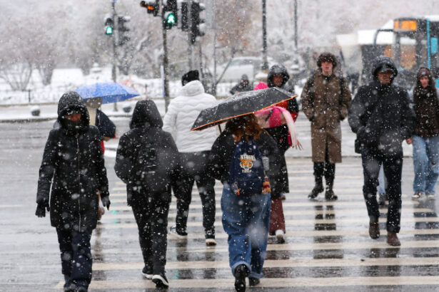 vreme rea in toata tara ministerul mediului a convocat comitetul pentru situatii de urgenta 694fdd989878a