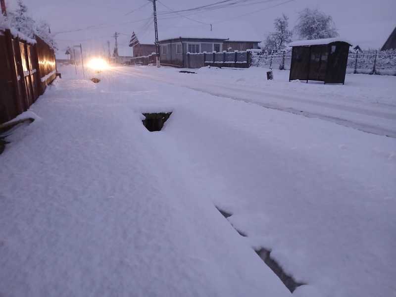 alba drumuri blocate si gospodarii fara energie electrica in urma viscolului galerie foto 6958ca0e364e2