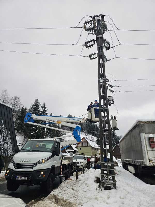 alba nu mai sunt consumatori nealimentati cu energie electrica echipele deer retrase din teren 69600dd5b6b2b