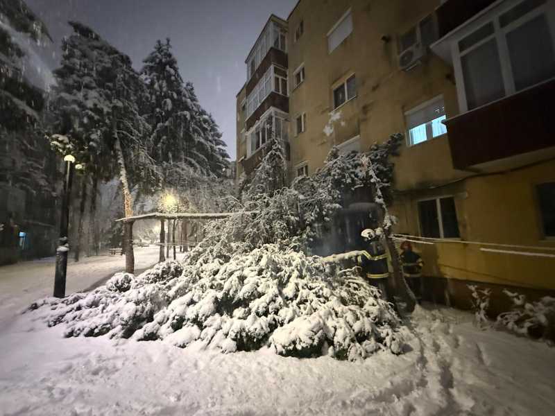 alba zeci de mii de abonati in continuare fara energie electrica 6959106319731