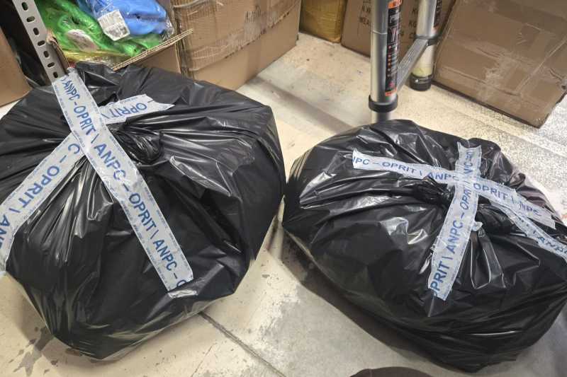 anpc a amendat cu peste 880 000 de lei operatori economici din complexul dragonul rosu 697b6de749ba6