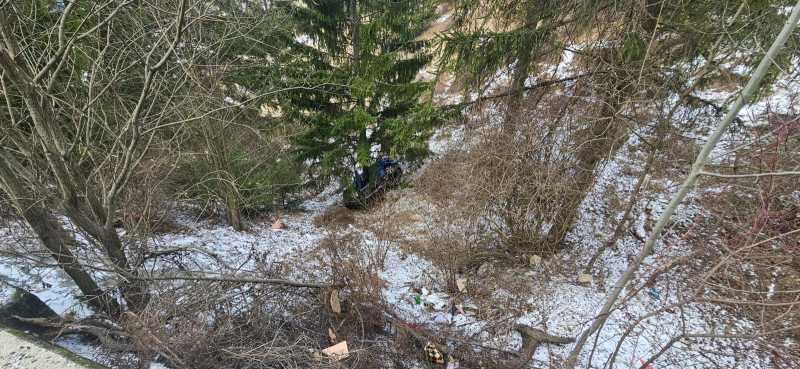 arges autoturism cazut intr o rapa la dambovicioara un minor de 15 ani a fost ranit 6957c1374f924