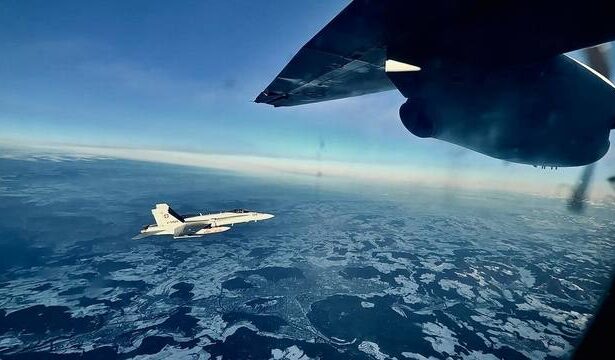 armata elvetiana escortarea avionului militar care l transporta pe presedintele nicusor dan de catre aeronave elvetiene o misiune de rutina pentru verificarea zborului 6960924ba9c54