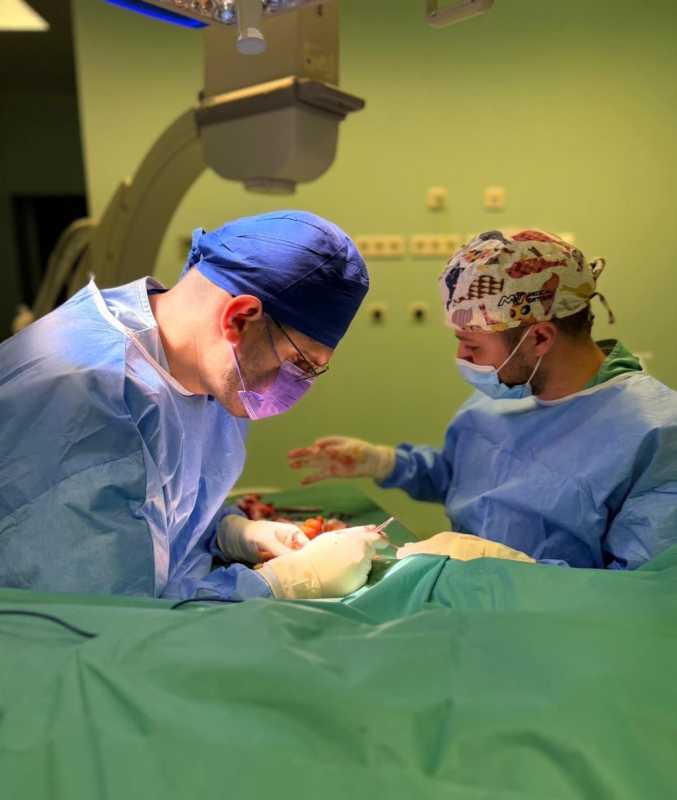 bihor caz medical rar in ortopedia pediatrica operat la oradea pseudoartroza a osului scafoid 6964c422853fc