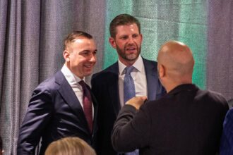 bogdan ivan discutii la davos cu eric trump presedintele trump organization 6971f3a7f0780