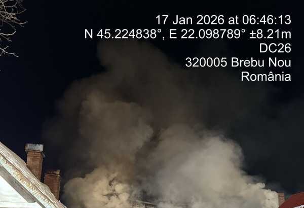 caras severin incendiu la o pensiune din localitatea garana acoperisul si etajul cladirii distruse in totalitate 696b6ba614a7b