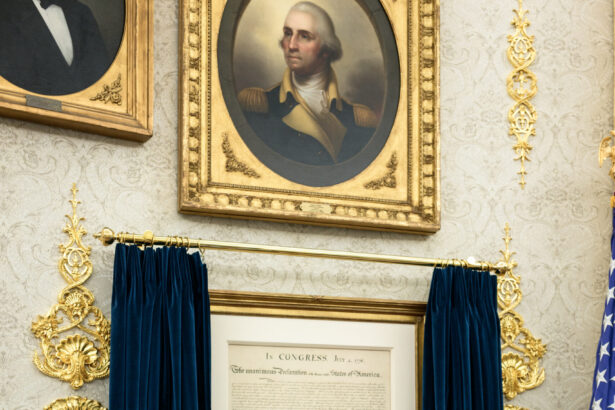 centrul nobel pentru pace reactie in ziua in care donald trump a primit medalia nobel de la maria corina machado 696a081de612c