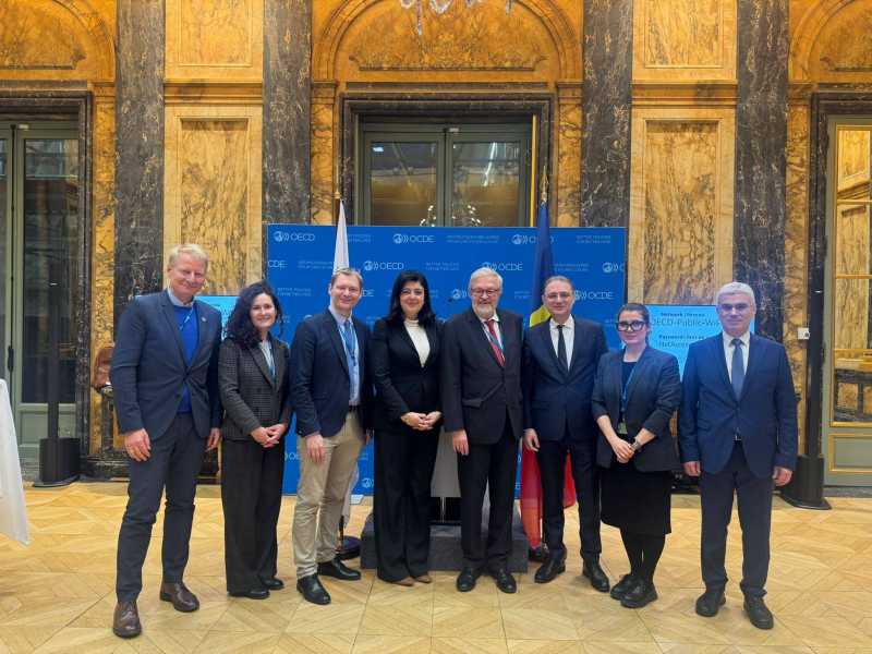ceremonie la paris pentru marcarea statutului romaniei de membru asociat al comitetului de asistenta pentru dezvoltare al ocde 697a7cee600ea