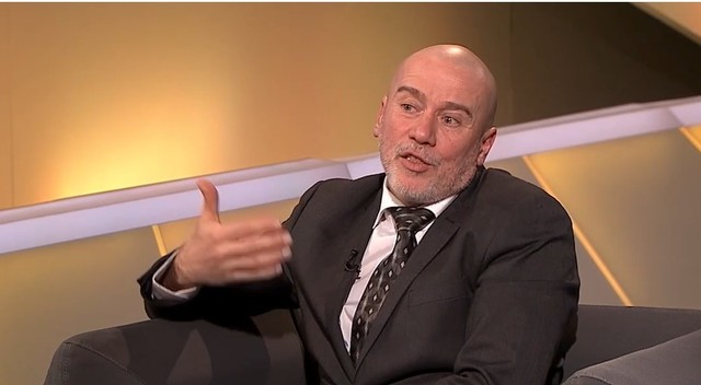 cine a fost un ministru mai bun ion caramitru sau kelemen hunor ce alege ministrul culturii 696b6bab253fd