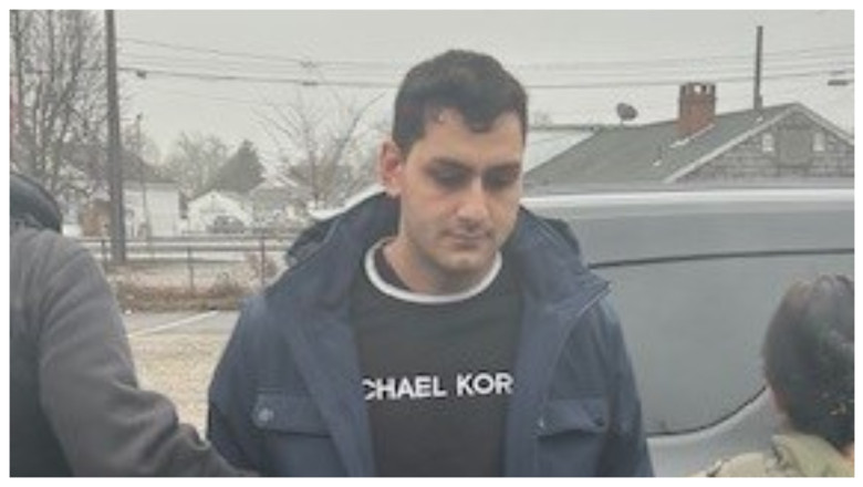 cine e romanul arestat in sua de agentii ice trimisi de trump acuzatiile aduse de autoritatile americane de imigratie 696b91df91120