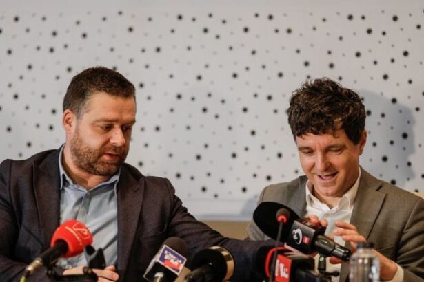 ciprian ciucu intrebat daca nicusor dan este responsabil pentru avaria la termoficare de ce sa fie de vina nicusor dan nicusor dan nu este omnipotent a facut cat a putut sa faca 6967f6ea9ac97