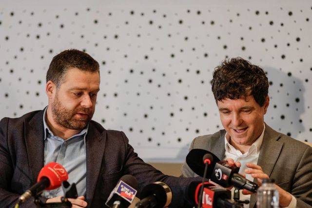 ciprian ciucu intrebat daca nicusor dan este responsabil pentru avaria la termoficare de ce sa fie de vina nicusor dan nicusor dan nu este omnipotent a facut cat a putut sa faca 6967f6ea9ac97