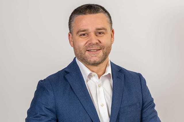 ciprian ciucu poate o sa propun o formula ca jumatate din ceea ce vin la sectoare ca impozite sa ajunga si la pmb 6967ff3a08d14