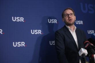 cum explica dominic fritz ca usr ramane intr un guvern cu un ministru al justitiei acuzat de plagiat 696fa933018dc scaled 1