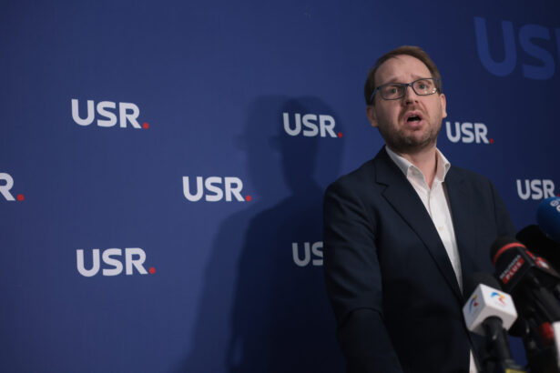 cum explica dominic fritz ca usr ramane intr un guvern cu un ministru al justitiei acuzat de plagiat 696fa933018dc scaled 1