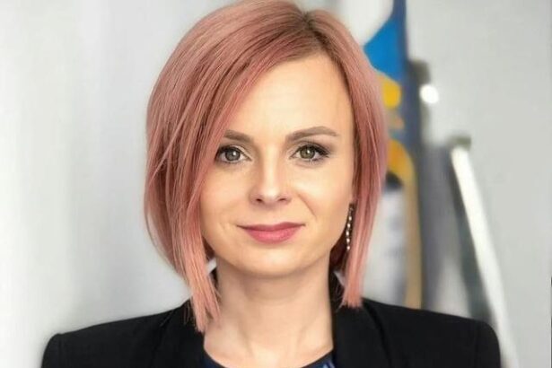 dominic fritz flavia boghiu este nevinovata motivul real pentru dosarul fabricat sigur il intuiti flavia boghiu a fost incomoda pentru mai multi dezvoltatori imobiliari 696014ee58484