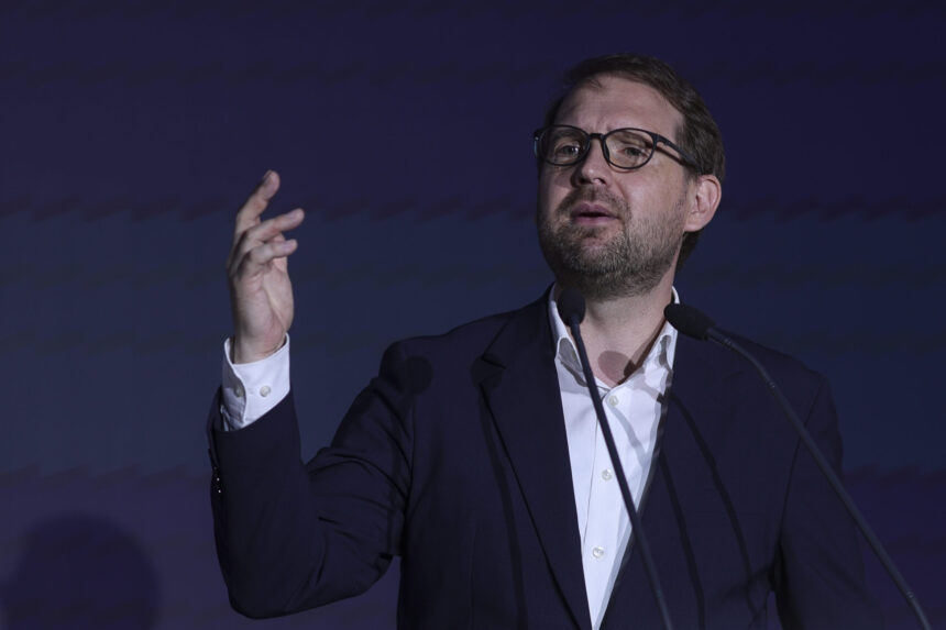 dominic fritz prima reactie in legatura cu acuzatiile de plagiat la adresa lui radu marinescu apel catre psd 6966766e4cf0e scaled 1