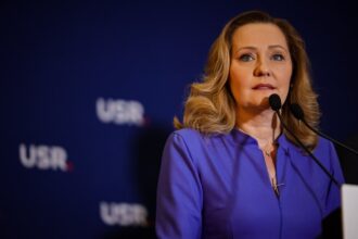 elena lasconi a demisionat de la conducerea usr campulung nu imi mai permite timpul 697a20f53c61c