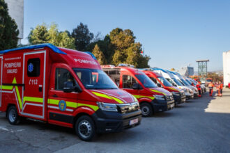 galerie foto romania cumpara 1 200 de ambulante noi prin pnrr pentru smurd si serviciile judetene primele au fost deja livrate 6960e3f648703