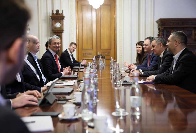 grindeanu intalnire cu delegatia jp morgan stimularea economiei este esentiala mai ales in actualul context socio economic 6977369b6e395