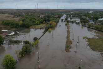 guvernul acorda ajutoare umanitare locuitorilor din judetul constanta afectati de inundatiile din luna octombrie a anului trecut 6967ed0067ffe
