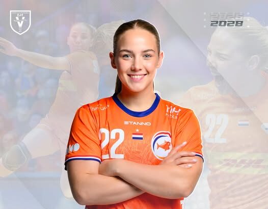 handbal feminin scm ramnicu valcea a anuntat transferul olandezei zoe sprengers 696e2acaf3c58