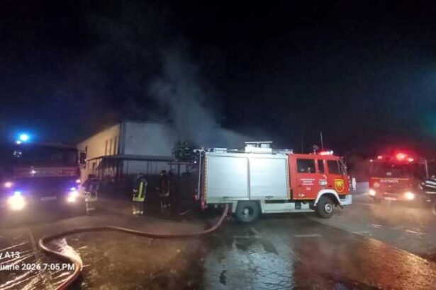 harghita incendiul de la un abator din gheorgheni stins dupa o interventie dificila au actionat peste 85 de pompieri 697084ecd8063