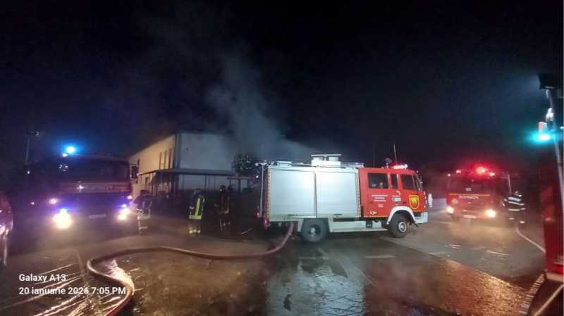 harghita incendiul de la un abator din gheorgheni stins dupa o interventie dificila au actionat peste 85 de pompieri 697084ecd8063
