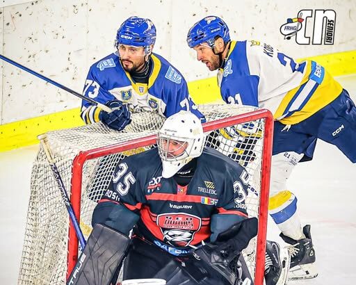 hochei corona brasov si sc miercurea ciuc invinse in deplasare in campionat 6966a8bcdc0be