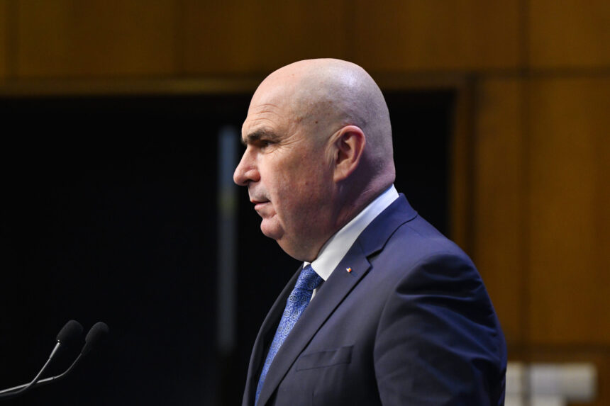 ilie bolojan respinge acuzatiile liei olguta vasilescu problemele de la craiova sunt rezultatul unor decizii vechi si al lipsei de investitii 6973c1e0e1b00