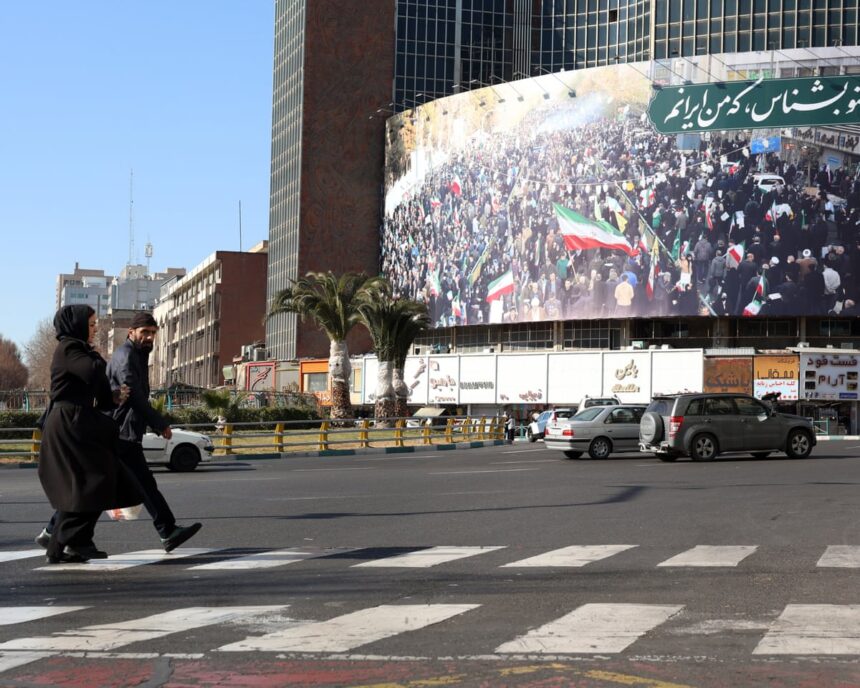 iran plans permanent break from global internet say activists 696b3398c5217