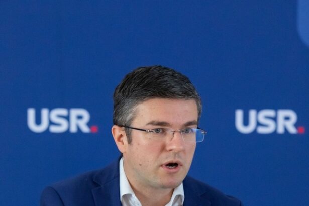 irineu darau optimist cu privire la aderarea romaniei la ocde solutia nu e niciodata izolationismul izolationismul economic nu inseamna patriotism cred ca inseamna tradare de tara 6969648542b9d