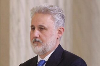 lazurca intrebat daca nicusor dan i a propus sefia sri sau sie nu pot nici sa confirm nici sa infirm aceasta speculatie 696d545aab890