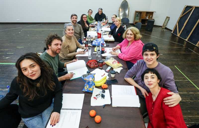 lectura cu public pentru noul spectacol ceasu si camasa miresii la teatrul national 697d72e35e33e