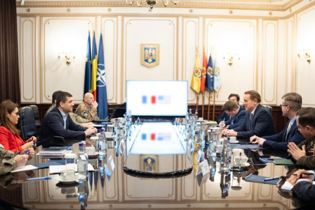 mapn miruta intalnire cu o delegatie a congresului sua discutii despre securitatea regionala si apararea colectiva 6978d8e3bfcf7