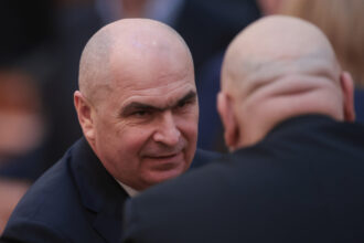 ministerul pe care nu il vrea nimeni ilie bolojan nu a gasit inca un ministru al educatiei la mai bine de o luna de la demisia lui daniel david 697b2ad191b87 scaled 1