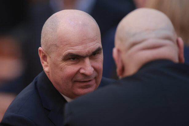 ministerul pe care nu il vrea nimeni ilie bolojan nu a gasit inca un ministru al educatiei la mai bine de o luna de la demisia lui daniel david 697b2ad191b87 scaled 1