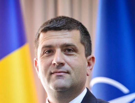 miruta eu cred ca nu ar fi o mare problema daca am spune public care este suma pe care ajutorul catre ucraina l a presupus voi propune repornirea acestei discutii 6965216086c46