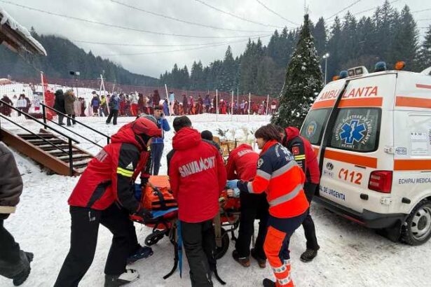 neamt peste 50 de interventii ale salvamontistilor in masivul ceahlau si in statiunea durau in ultimele doua saptamani 6960f292cb375